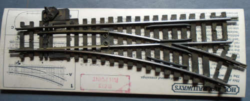 HORNBY HO SCALE -  RH POINT