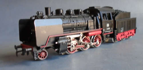 MARKLIN HO SCALE - DB BR 24 2-6-0 STEAM LOCO & TENDER