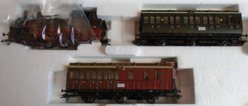 MARKLIN HO SCALE - `BERLIN COMMUTOR SERVICE` TRAIN SET, EXCELLENT CONDITION, BOXED