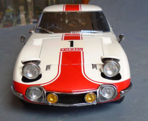 AUTOART 1/18 SCALE - TOYOTA 2000 GT 24 HRS FUJI 1967 - BOXED