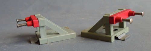 HORNBY OO/HO SCALE - 2 X STOP BLOCKS