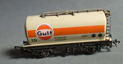 HORNBY OO SCALE - GULF TANK CAR