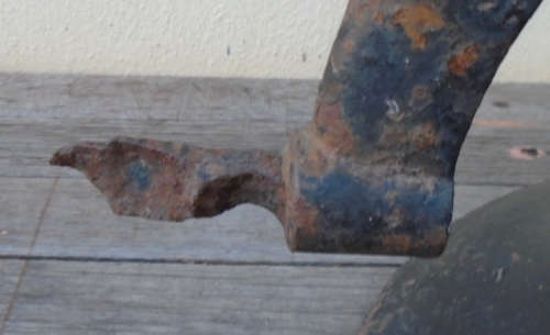 VINTAGE CAST IRON SLAVE BELL, SEE FOTO, CRACK IN BELL AND NO GONG