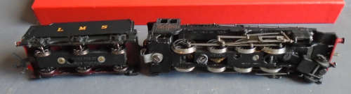 HORNBY DUBLO OO SCALE - LMS 2-8-0 STEAM LOCO & TENDER - BOXED