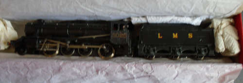 HORNBY DUBLO OO SCALE - LMS 2-8-0 STEAM LOCO & TENDER - BOXED