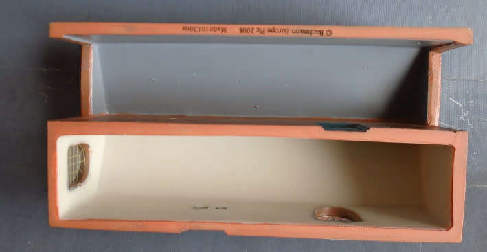 BACHMANN HO SCALE - STORAGE UNIT WITH TRUCK ENTRANCE