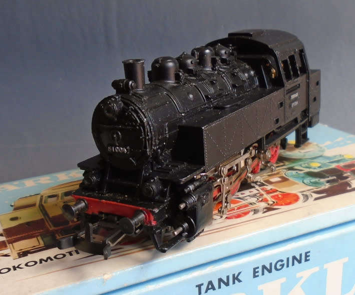MARKLIN HO SCALE - CLASS 81 DB 0-8-0 STEAM TANK LOCO