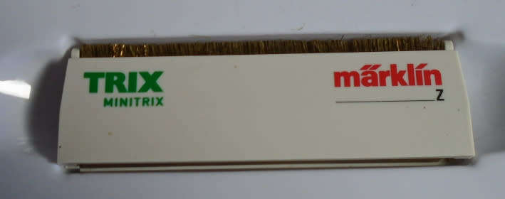 MARKLIN/TRIX Z SCALE - LOC WHEEL CLEANING BRUSH - BOXED