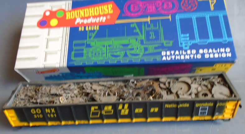 ROUNDHOUSE HO SCALE - B&O 50` GONDOLA WITH LOAD - BOXED