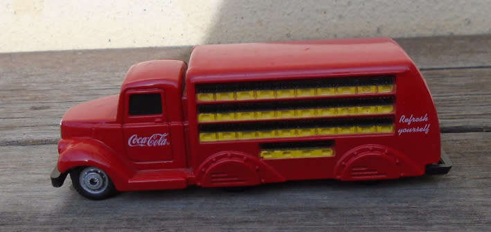 COCA COLA DELIVERY TRUCK