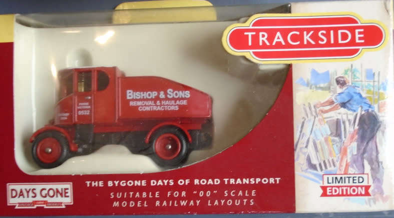 TRACKSIDE OO SCALE - SENTINAL BALLAST TRACTOR, BOXED