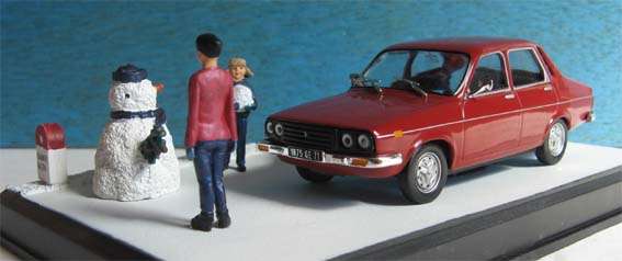 RENAULT 12 by ALTAYA in 1/43 SCALE (NIB)