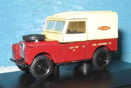 LAND ROVER BRITISH RAILWAYS by OXFORD in 1/76 SCALE (NEW BOXED)