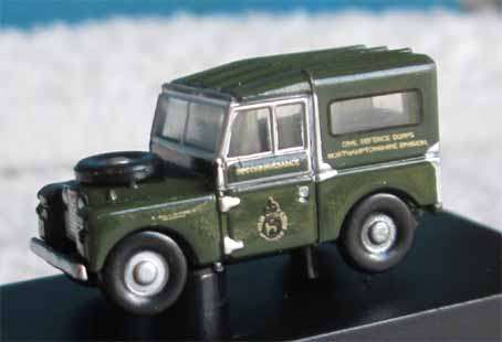LAND ROVER 88" CIVIL DEFENCE by OXFORD in "N" SCALE (NEW BOXED)
