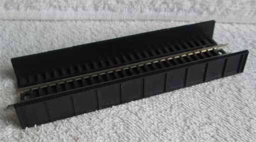 ATLAS N SCALE LOW SIDED BRIDGE WITH TRACK - SINGLE ROAD L = 123mm