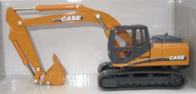CASE CX210B EXCAVATOR by ERTL in 1/50 SCALE (NEW BOXED)