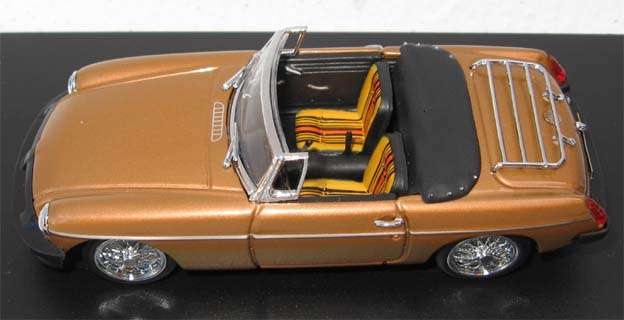 MGB Mk II "LE" LTD EDITION by UNIVERSAL HOBBIES in 1/43 SCALE (NEW BOXED)