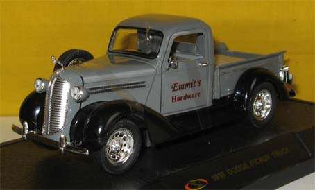 1938 DODGE by SIGNATURE MODELS in 1/32 SCALE (NEW BOXED)