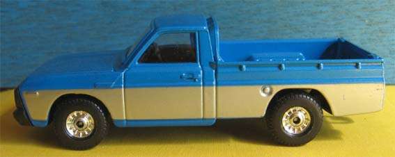 R@RE - MAZDA B1600 PICK UP by CORGI in 1/36 SCALE (NEW BOXED)