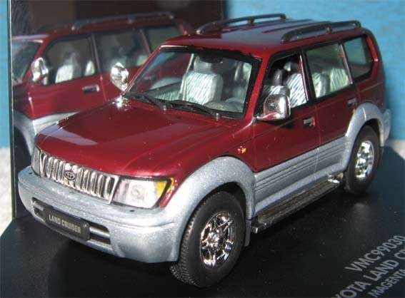 1999 TOYOTA LANDCRUISER by VITESSE in 1/43 SCALE (MIB)