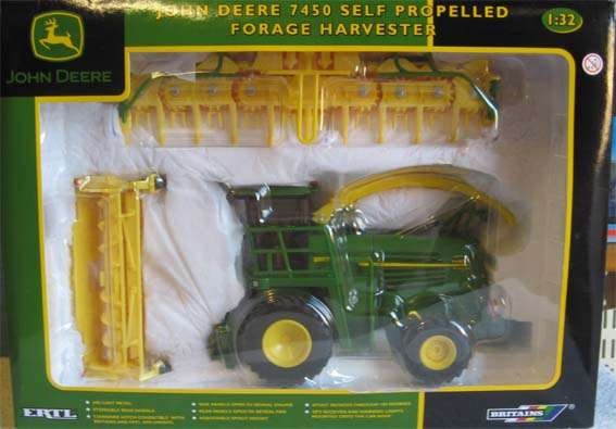 JOHN DEERE 7450 SELF PROPELLED FORAGE HARVESTER by BRITAINS in 1/32 SCALE (NEW BOXED)