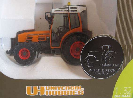 FENDT 209V KOMMUNAL by UNIVERSAL HOBBIES in 1/32 SCALE (NEW BOXED)