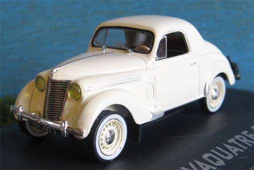 1941 RENAULT JUVAQUATRE COUPE by UNIVERSAL HOBBIES in 1/43 SCALE (NIB)