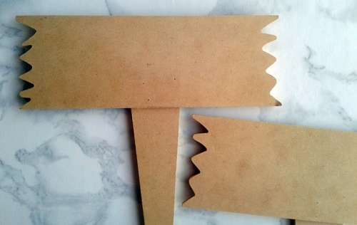 Wooden Garden Stake - set of 2 Med and 1 small