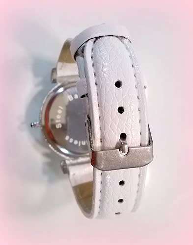 Ladies Geneva Brand Quartz Watch - White PU-Leather Strap