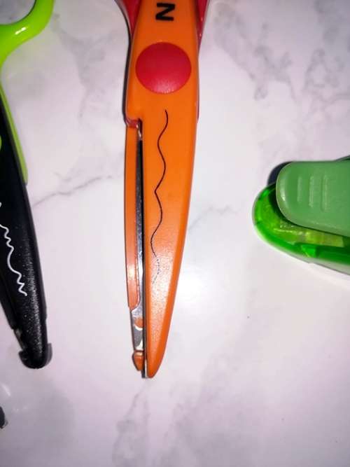 Scrapbooking Punch and 3x Scissors Set