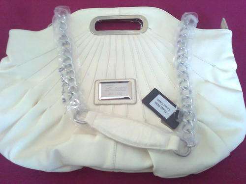 STUNNING GUESS HANDBAG -CREAM