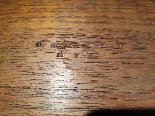 Antique temperature indicator