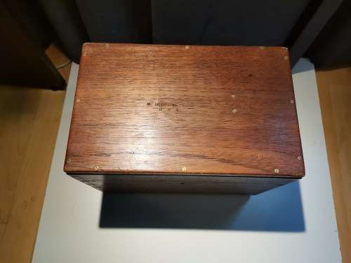 Antique temperature indicator