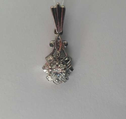 Vintage Diamond Pendant 0.25K set in 18ct White Gold