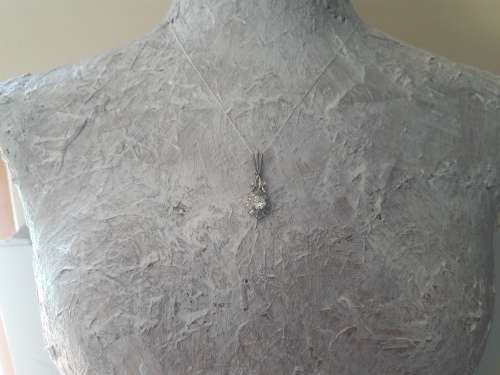 Vintage Diamond Pendant 0.25K set in 18ct White Gold