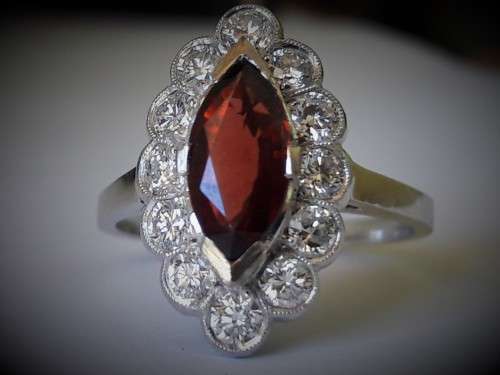 Vintage Garnet and Diamond Ring set in 16ct White Gold
