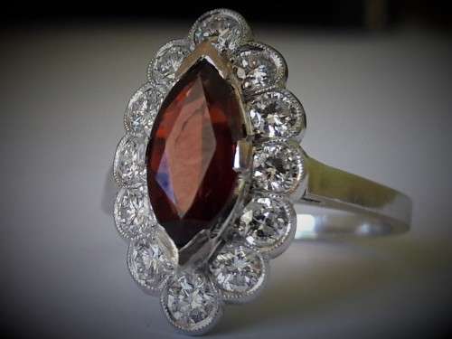 Vintage Garnet and Diamond Ring set in 16ct White Gold