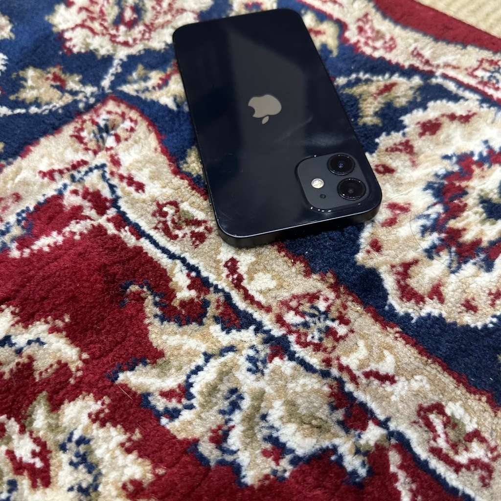 iPhone 12 64GB