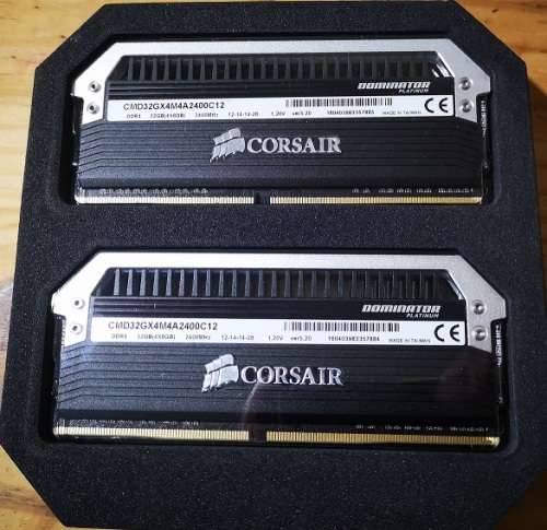 Corsair Dominator Platinum DDR4 2400MHz C12 set of 2 X 8GB