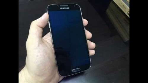 SAMSUNG S4, 16GB, WITH GENERIC CHARGER
