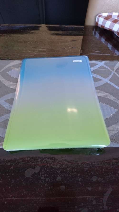 MACBOOK PRO AND AIR 13, PRE RETINA(2012 AND BELOW) - HARD COVER - BEAUTIFUL