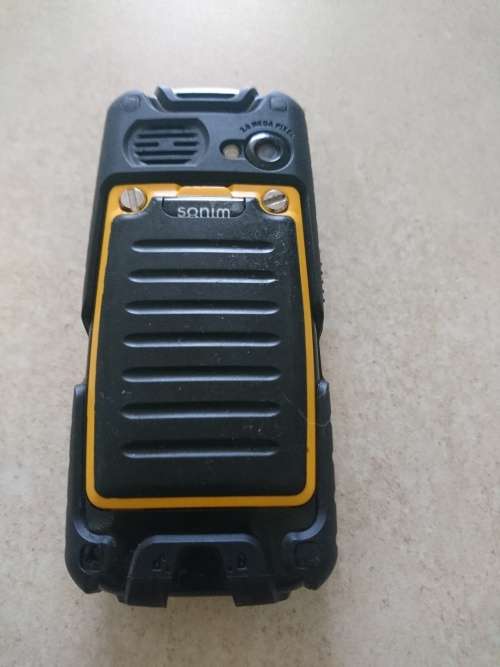 SONIM XP3.20-E QUEST WATERPROOF TOUGH PHONE