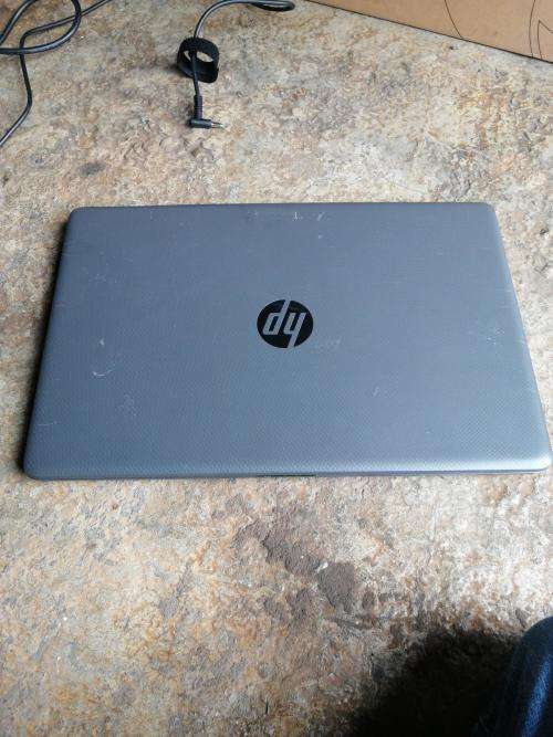 HP 255 G7 LAPTOP, AMD RYZEN 3 3200U WITH RADEON VEGA MOBILE GTX 2600MHZ, 8GB, 256GB,15.6 INCH SCREEN