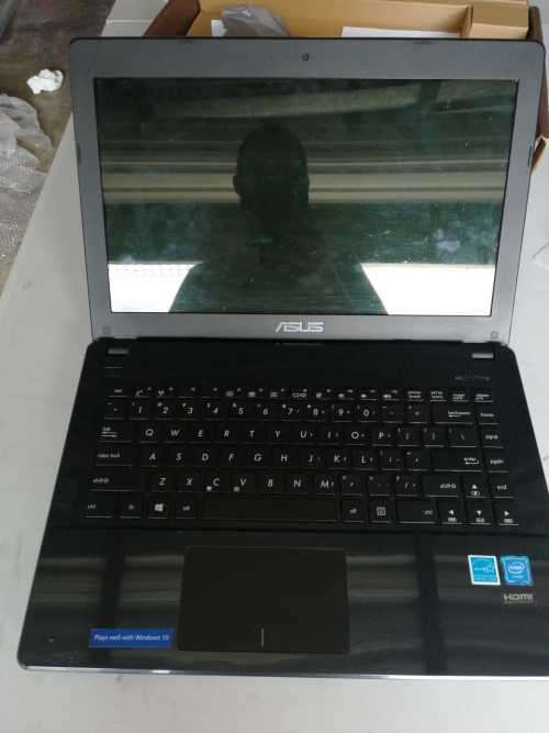 LATE ENTRY - ASUS X451M, CELERON N2840, 2GB MEMORY, 500GB HARD DRIVE, 14.1 INCH, BRAND NEW BATTERY