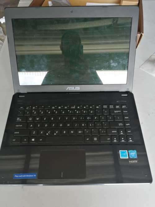 LATE ENTRY - ASUS X451M, CELERON N2840, 2GB MEMORY, 500GB HARD DRIVE, 14.1 INCH, BRAND NEW BATTERY