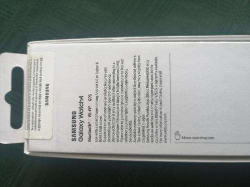 SAMSUNG WATCH 4, 44MM,BLUETOOTH,WIFI, GPS, ORIGNAL CHARGER,WITH BOX,EXCELLENT CONDITION, HARDLY USED