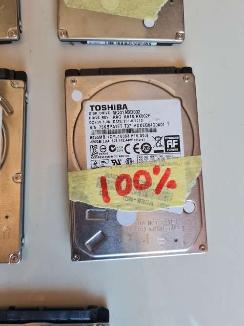 BULK LOT OF HARD DRIVES - 5 X 320GB-2.5 INCH - LAPTOP HARD DRIVES -ALL 100% HEALTH - ALL FOR ONE BID