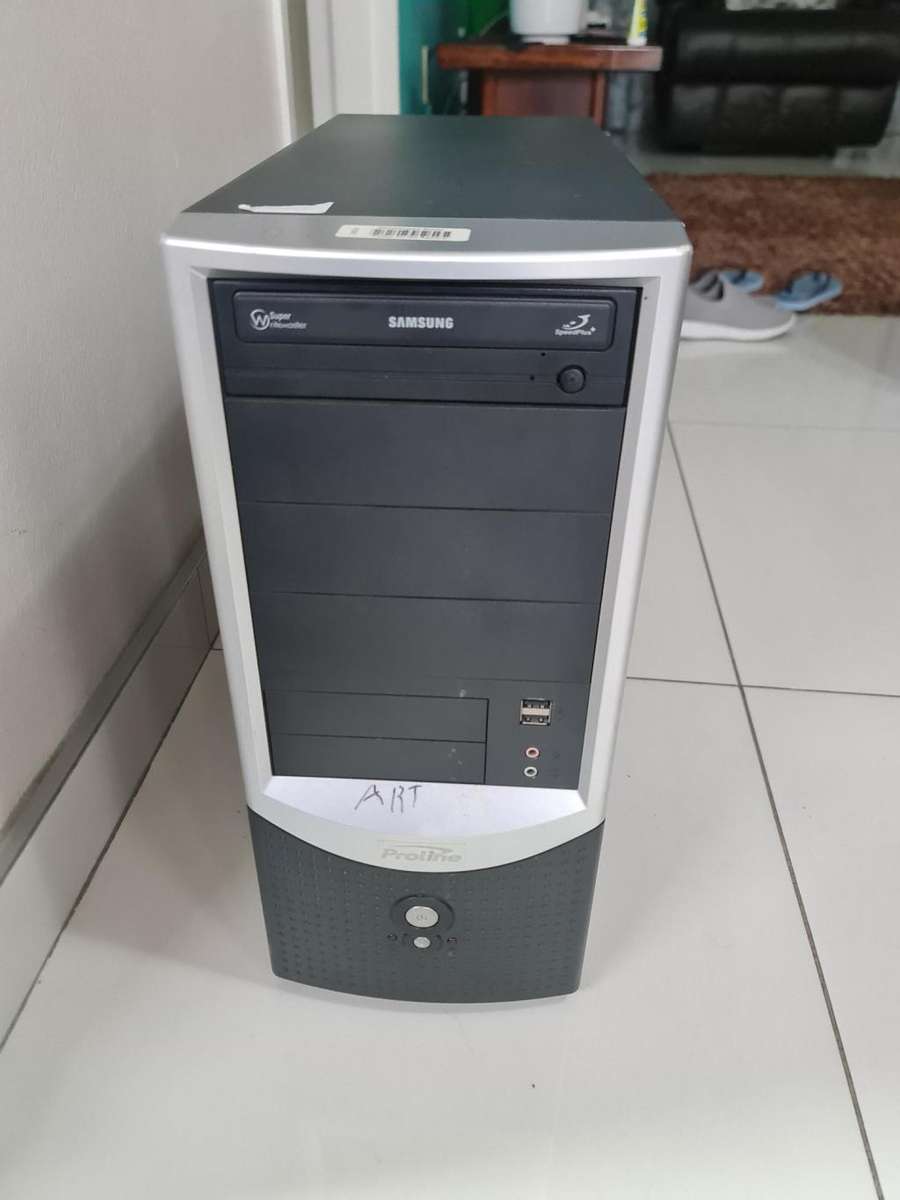 PROLINE TOWER - INTEL QUAD CORE - 4GB MEMORY - 500GB HARD - WINDOWS 10 - FULL WORKING CONDITION