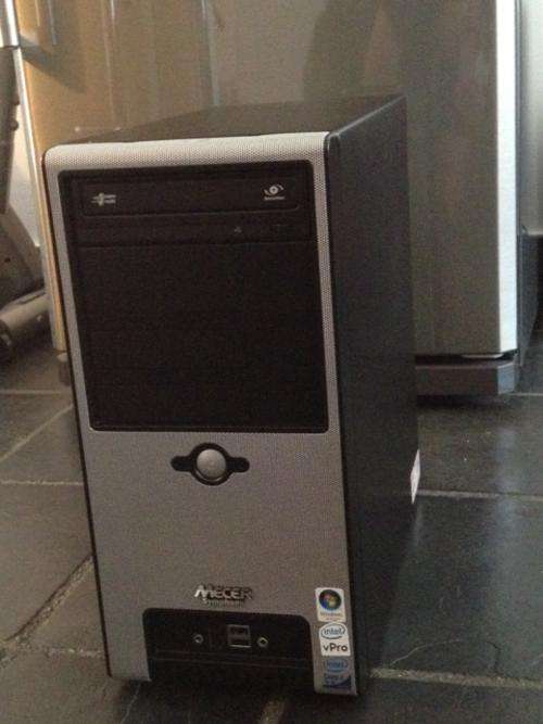 MECER SYMPHONY TOWER, CORE2DUO, 1GB MEMORY, 160GB HARD DRIVE, DVD ROM DRIVE