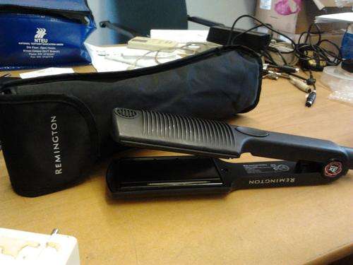 REMINGTON HAIR STRAIGHTNER/IRON - S-8200